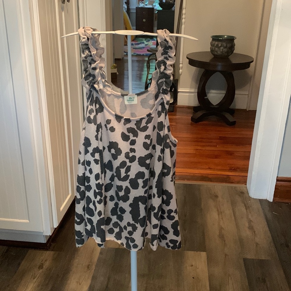 Blue buttercup strappy animal print tent‎ top. NWOT.